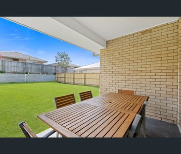 2/116 Pierro Place, Logan Reserve, Qld 4133 - Photo 1