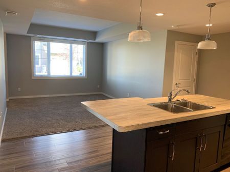 102 45 Reid Court - Photo 3