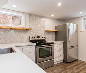 For Lease - 36 Bond Street, London South, Ontario - Photo 5