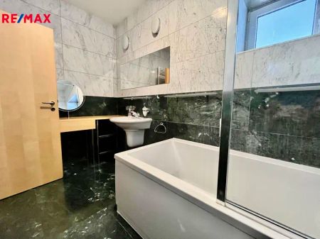 Pronájem bytu 4+kk, 130 m - Photo 4