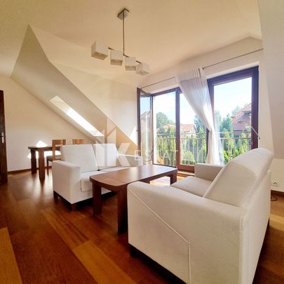 Wyjątkowy dom z pięknym ogrodem w Osowie - Фото 1