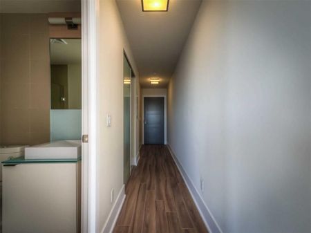 For Lease - 300 Front Street Unit# 3014, Toronto, Ontario - Photo 5