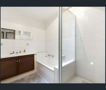 32/56 Hamilton Road, Bayswater North, Vic 3153 - Photo 3