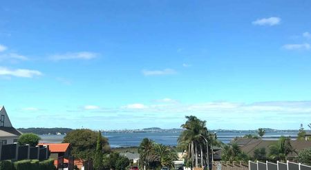 Looking for a single man - Photo 2