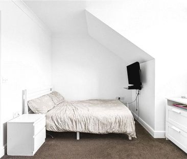 5 bedroom semi-detached house to rent - Photo 5