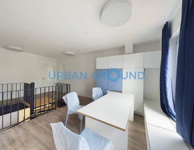 Vollständig eingerichtetes Privatzimmer mit Privatem Bad in einer 6-Personen-WG - Foto 1