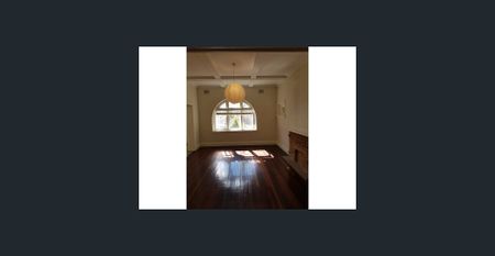 SPACIOUS APARTMENT - 2 bedroom plus study - Photo 5