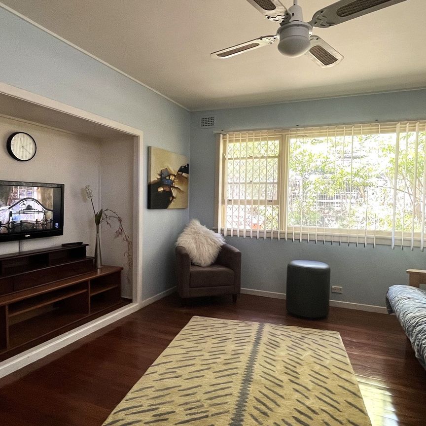 Furnished Unit Incl Electricity and Water Usage - Photo 1