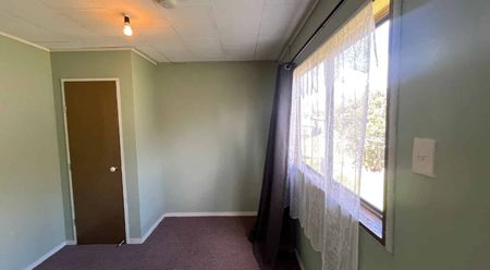 Otara, 2 Bedrooms - Photo 4