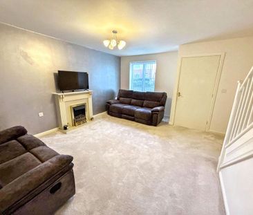 Manor Gardens, Wardley, Gateshead, Tyne and Wear, NE10 8UZ - Photo 2