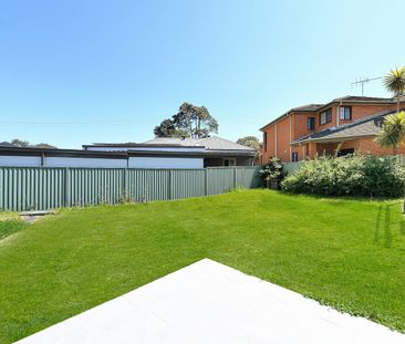 47 Mutual Road, Mortdale NSW 2223 - House For Rent | Domain - Photo 3