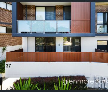 Modern 2-Bedroom Apartment in Secure Complex - Photo 6