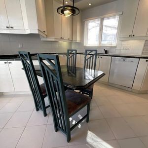 3 CH - 1 SDB - Québec - $2,750 /mo - Photo 2