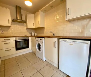 13a Gleann Dara, Old Suffolk Road, Belfast, BT11 9PL - Photo 4