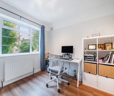 2 bedroom maisonette to rent - Photo 3