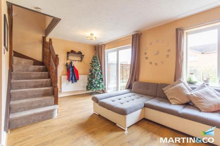3 bedroom semi-detached house to rent - Photo 4