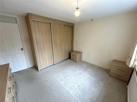 3 bedroom bungalow to rent - Photo 4