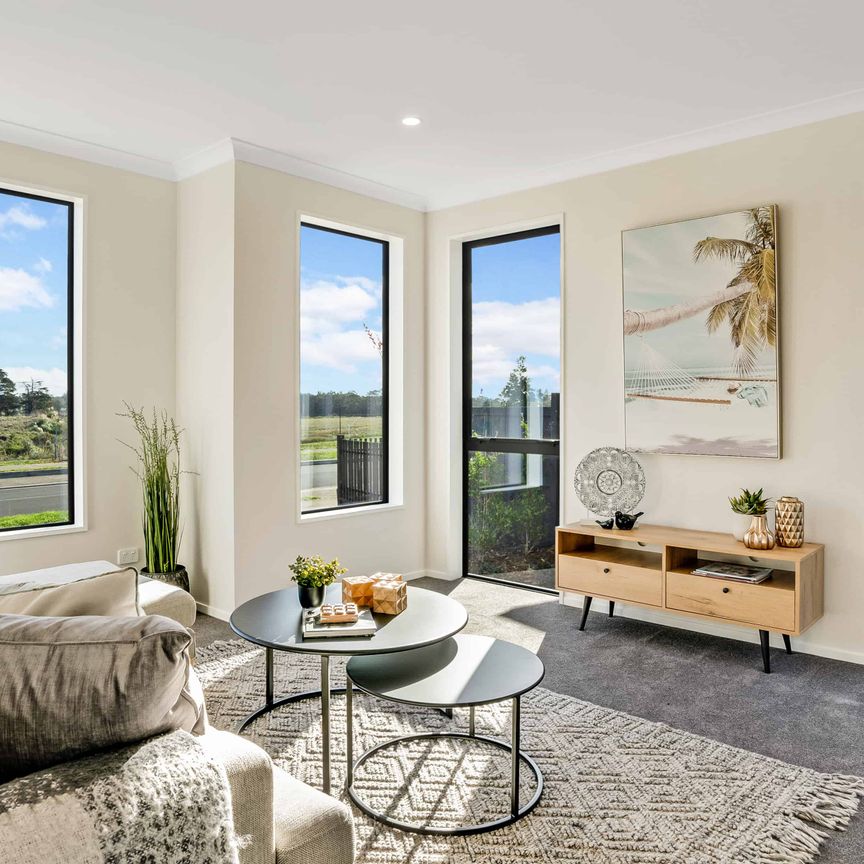 Modern Living in Park Green! - Photo 1