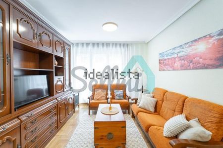 Alquiler de piso en Calle Argañosa - Photo 3