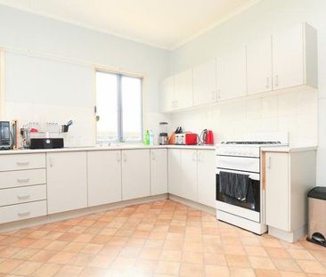 39 Toongarra Rd, Leichhardt - Photo 2