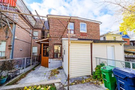 For Lease - 243 Montrose Avenue, Toronto, Ontario - Photo 3