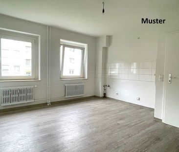 tolle 2-Zi.-Wohnung mit Balkon in modernisiertem Haus - Photo 1