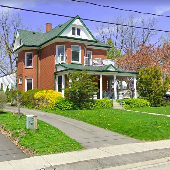 For Lease - 114 Frances Street, Ingersoll, Ontario - Photo 2