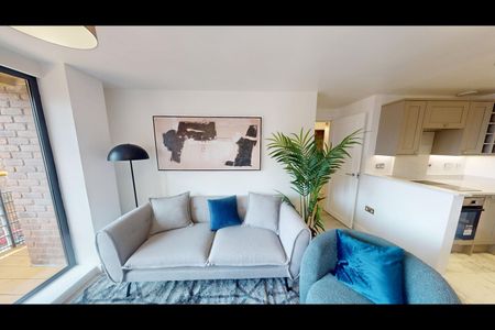 2 Bed Flat, Madison Square, L1 - Photo 4