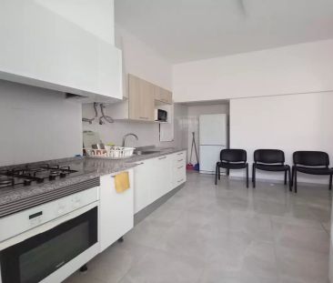3-bedroom apartment for rent in Lisbon, bills partially included - Photo 6