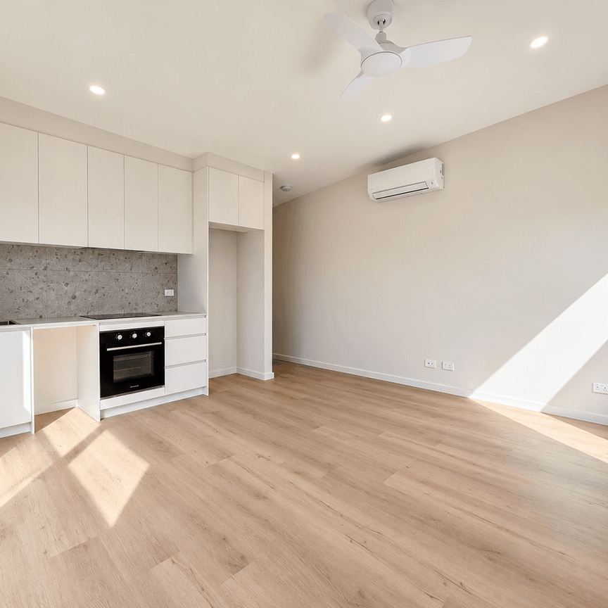 Brand New Studio Apartment - Entry From Johnson Lane - Photo 1