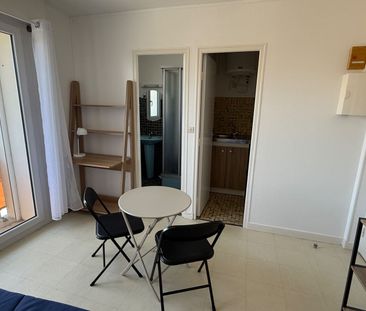 Location Appartement 1 pièce 14m² - Photo 3