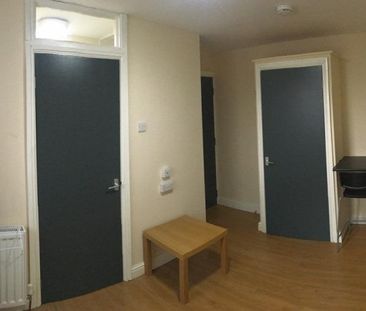 1 bed house share to rent on Ilkeston, Keswick Close, DE7 - Photo 1