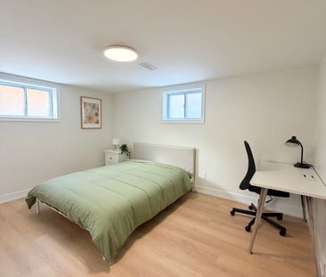 For Lease - 20 Goswell Road Unit# Basement, Toronto, Ontario - Photo 2