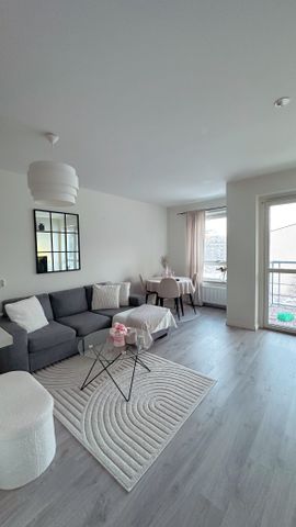 Gulddragargränd, Vällingby - Photo 2