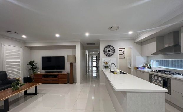 Immaculate Family Home In SCHOFIELDS - Photo 1