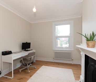 Medusa Road, London, SE6 - Photo 6