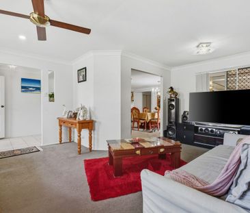 1 Coral Close, Birkdale QLD 4159 - House For Rent | Domain - Photo 4