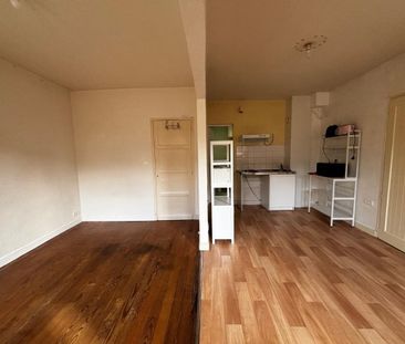 Location Appartement 2 pièces 46m² AIRE SUR L ADOUR 40800 - Photo 1