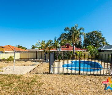 Neat & tidy home with a pool, close to school, shops and the Swan V... - Photo 3