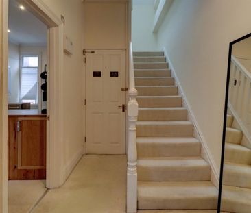 2 BED Apartment To rent - Photo 3