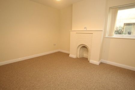 Alpha Terrace, Cambridge £1,150 pcm ⓘ The monthly or weekly payment required by the landlord. Read our glossary page , 1 bedroom, apartment, to let * Tenant info - Photo 3