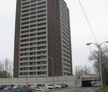 Plaza Towers, Ottawa | 465 Richmond Road, Ottawa - Photo 1