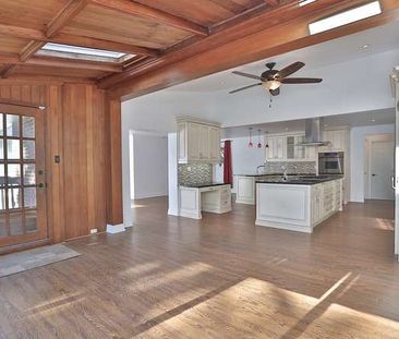 For Lease - 1336 Queen Victoria Avenue, Mississauga, Ontario - Photo 1