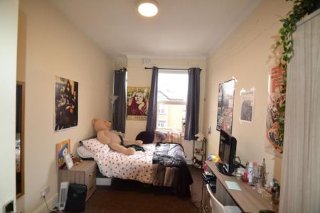 6 bedroom house to rent - Photo 5