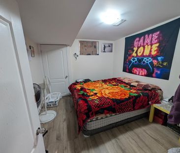 For Lease - 7810 Five Side Road, Milton, Ontario - Photo 2