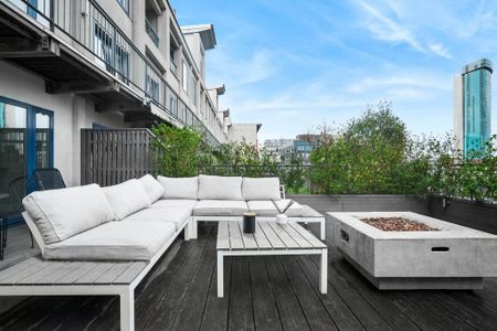 3 bedroom serviced apartment to rent - Photo 2