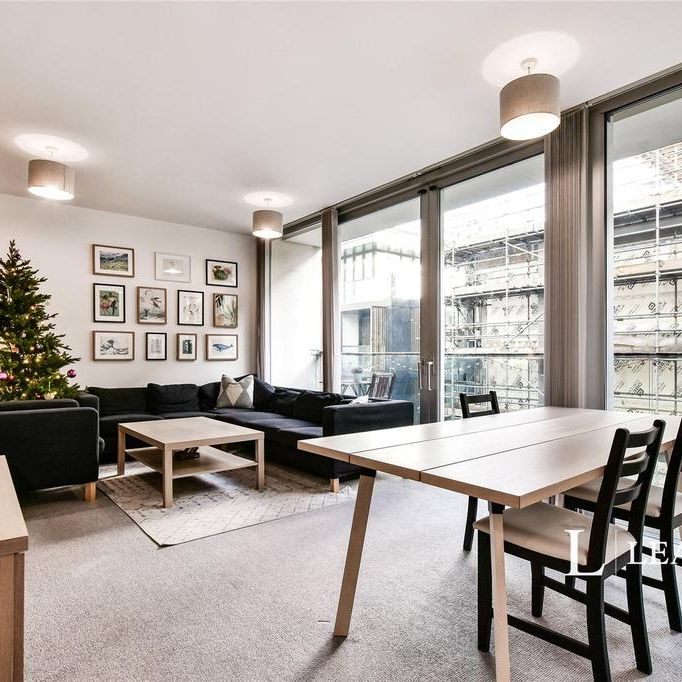 2 bedroom flat to rent - Photo 1