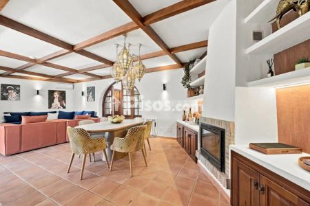 Chalet en alquiler en El Paraíso-Atalaya-Benamara - Photo 5