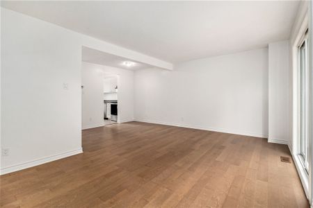 For Lease - 1444 Foxwell Street Unit# 18, Cyrville - Carson Grove - Pineview, Ontario - Photo 3