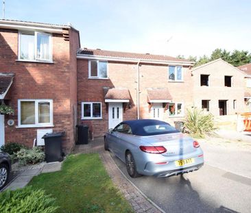 2 bedroom terraced house to rent - Photo 4